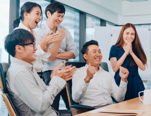 在37000a威尼斯学习、成长茁壮