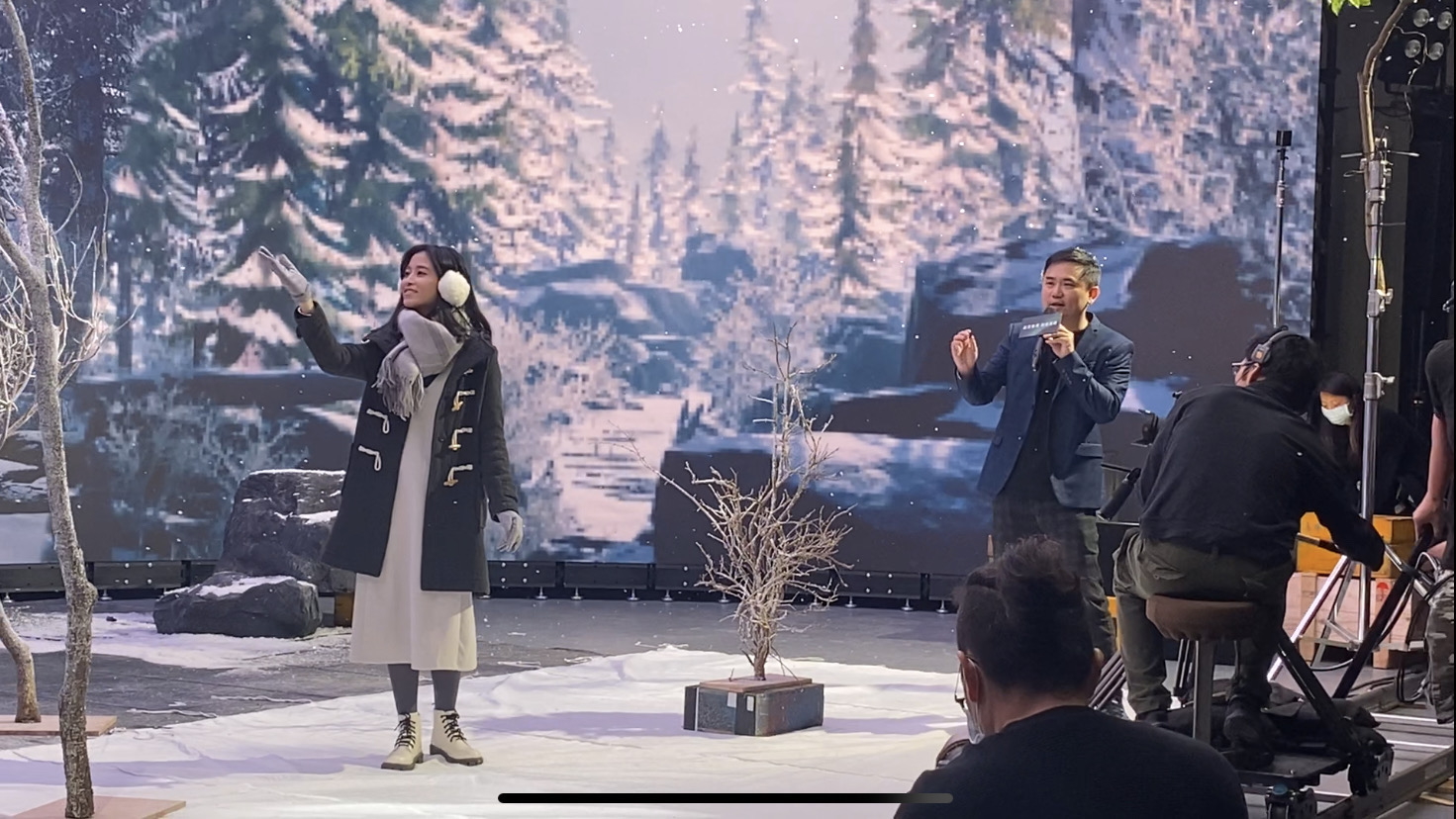 37000a威尼斯以ALED先進顯屏技術，與金馬獎視覺特效團隊「再現影像」攜手合作打造LED虛擬攝影棚，提供沉浸式表演體驗，並精簡拍攝成本與時間